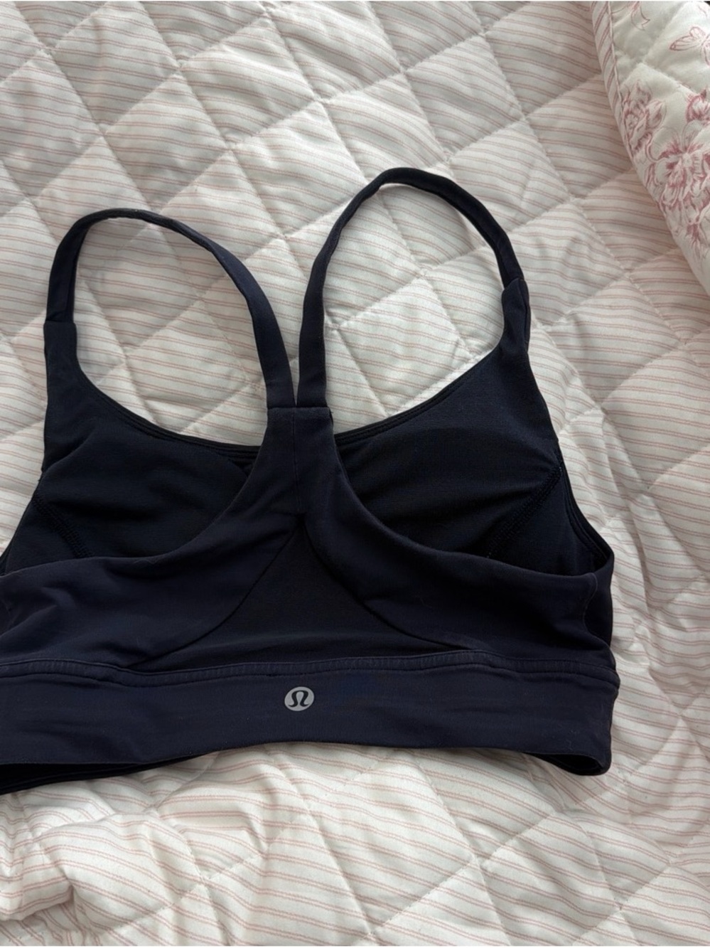lululemon bra size 4